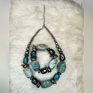 Statement Chunky Lucite Necklace And Elastic Bracelet Blue Teal Set Of 2